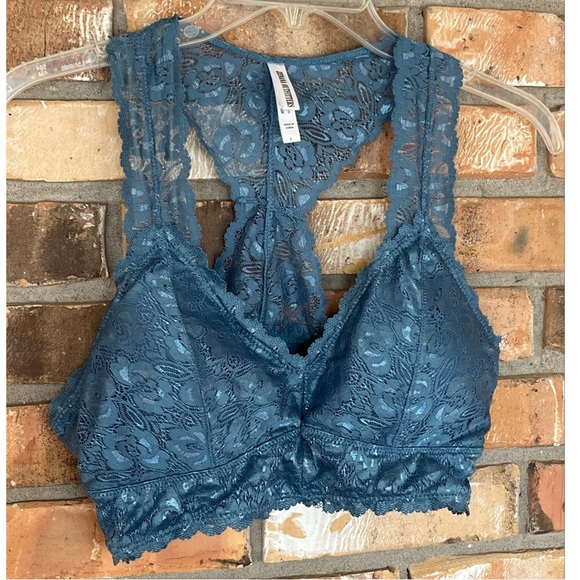 Zenana Outfitters Women’s Blue Racerback Lace Bralette Size Large - Picture 3 of 8